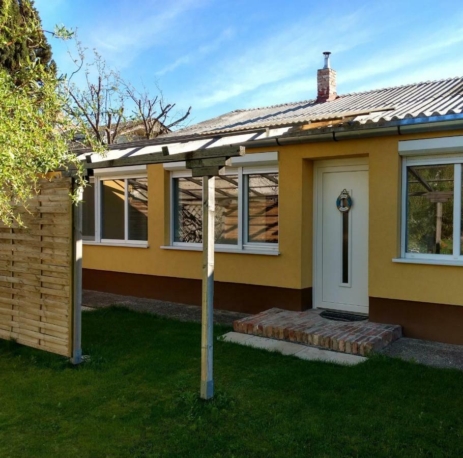 Paradies Fuer Zwei Frauenkirchen Exterior photo